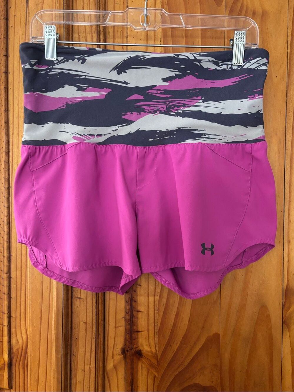 Under Armour Heatgear Wide Waist Shorts